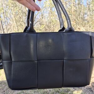 Worthington Purse